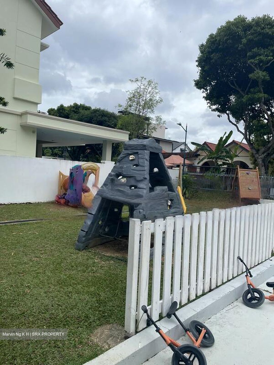 Serangoon Garden Estate (D19), Semi-Detached #453674911